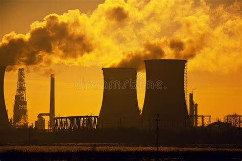 Oil refinery pollution stock photo. Image of petrochemical - 21674996