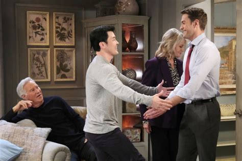 DAYS Spoilers Photos: John Gathers All For A Family Reunion