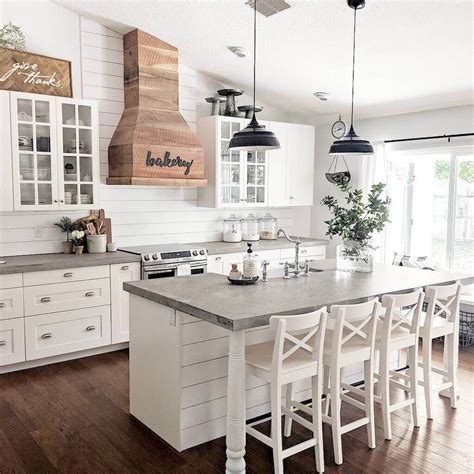 25 Bewildering Farmhouse Kitchen Designs (Traditional Beauties!) | Kitchen decor, Kitchen style ...