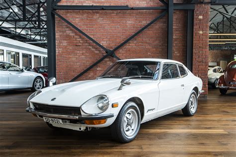 Datsun fairlady z white (3) - Richmonds - Classic and Prestige Cars - Storage and Sales ...