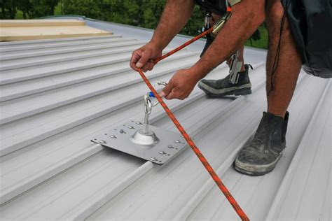 When Does a Roof Require Roof Anchor Points? | HandyHabits