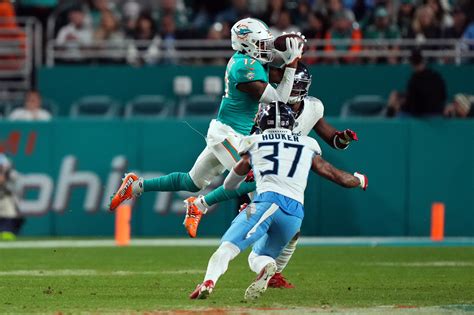 Jaylen Waddle Injury Update: Latest News Surrounding Dolphins WR