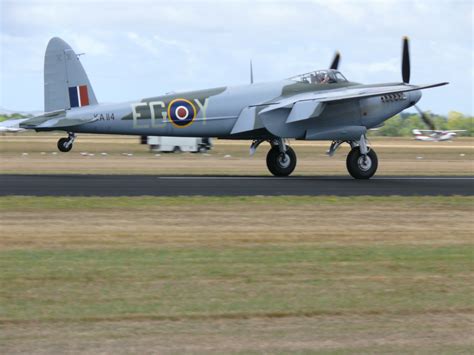 File:De Havilland Mosquito 11.JPG - Wikimedia Commons | De havilland mosquito, De havilland ...