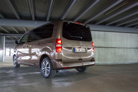 2016 Peugeot Traveller Specs & Photos - autoevolution