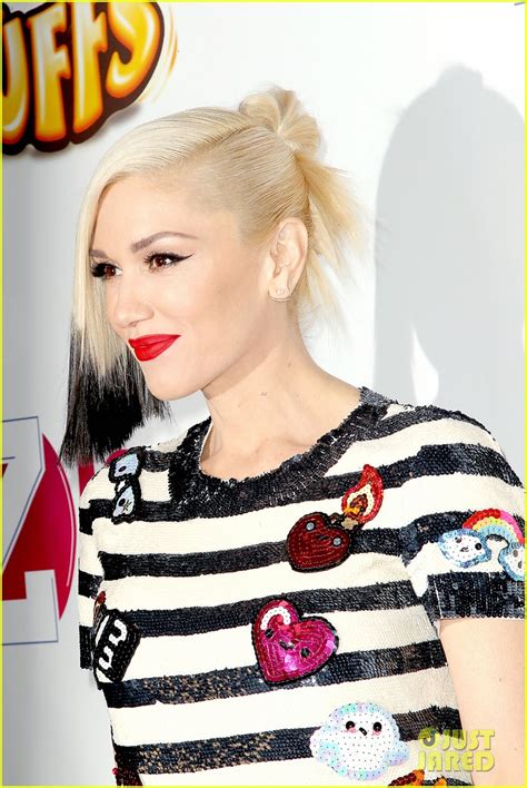 Gwen Stefani Shows Off Adorable Son Apollo at Z100 Jingle Ball 2014 ...