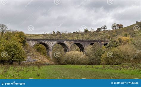 Monsal Head viaduct stock image. Image of park, holiday - 234194907