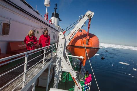 Expedition Cruise Ship, Antarctica - LiveAboard.com