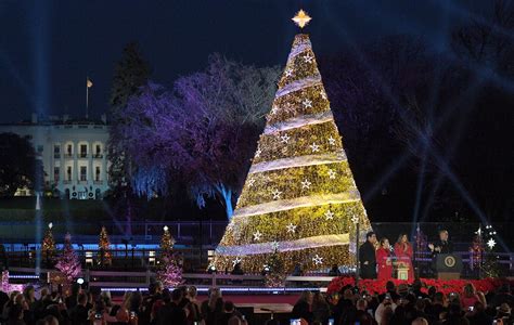 National Christmas Tree Lighting: Live Stream, How to Watch Ceremony Attended by Trump, Melania ...