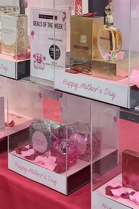 Mother's day merchandising in retail with acrylic display boxes and poster holders | Acrylic ...