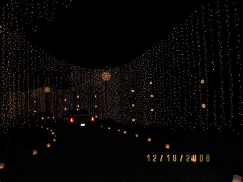 Huntsville Botanical Gardens Galaxy of Christmas Lights (Ider: live ...