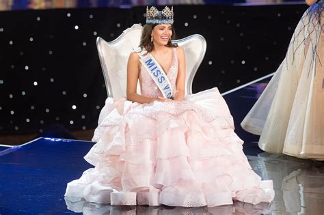 Miss Puerto Rico Stephanie Del Valle crowned Miss World 2016 - Houston ...