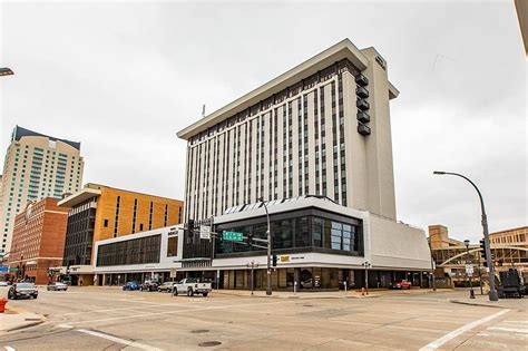 SEE: Condos On Top of Downtown Rochester Hotel Finally For Sale