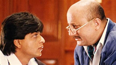 Anupam Kher, SRK bond on Twitter over DDLJ | People News | Zee News