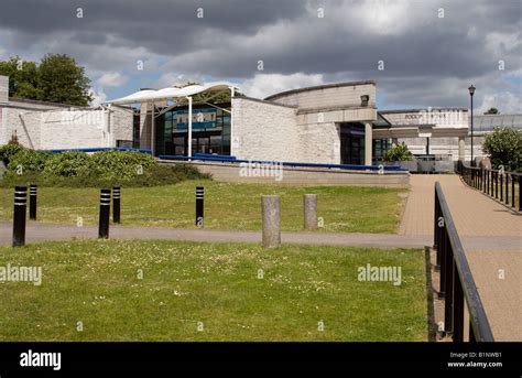 England Surrey Woking Pool in the Park swimming exterior Stock Photo - Alamy