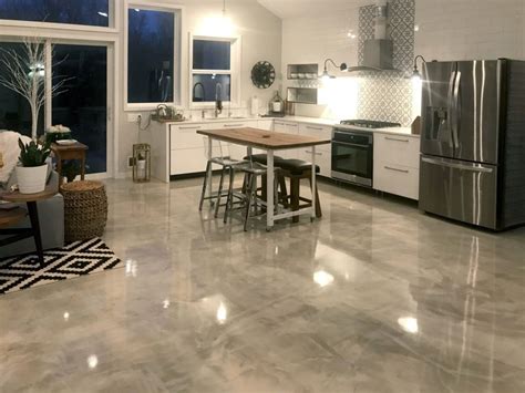 Lumiere | Designer Metallic Epoxy Floor System by Duraamen