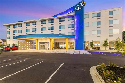 GLo Best Western Savannah-Gateway I-95 | Hotels in Savannah, Georgia