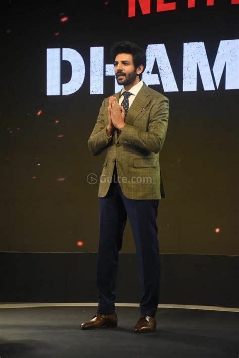 Kartik Aaryan At Dhamaka Trailer Launch