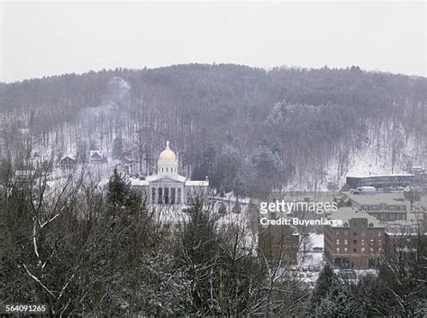 Montpelier Vermont Winter Photos and Premium High Res Pictures - Getty ...