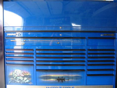 Sell Matco 6S Triple Bay Tool Box And Hutch in Rock Island, Illinois, US, for US $4,500.00