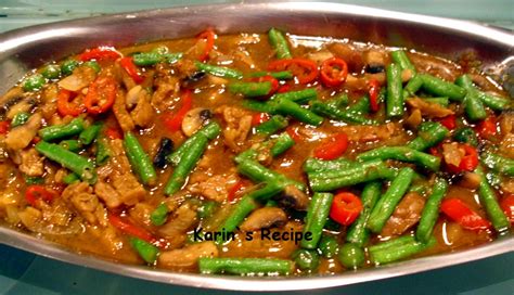 Karin's Recipe: Tumis Kacang Panjang & Tempe (Sautéed Long Beans & Tempeh)