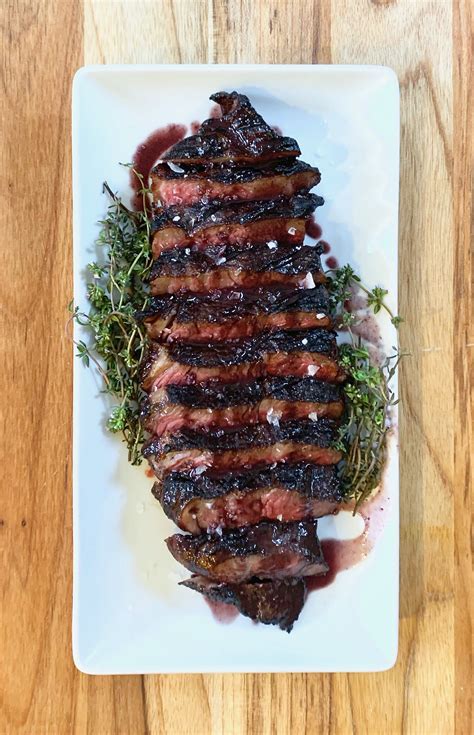 American Wagyu NY Strip Cooked Sous Vide then Finished over a Charcoal Chimney : r/steak