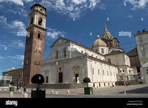 Turin Cathedral Shroud Stock Photos & Turin Cathedral Shroud Stock ...