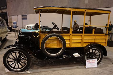 File:1923 Ford Model T Depot Hack.jpg - Wikimedia Commons