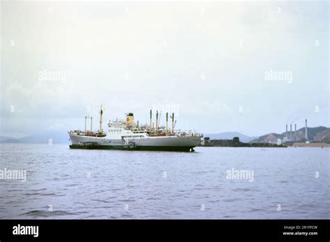 1973 rms queen elizabeth hong kong hi-res stock photography and images - Alamy