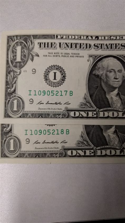 Two dollar bills with successive serial numbers. : r/mildlyinteresting