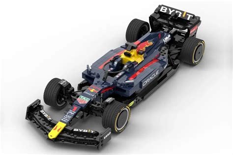 LEGO Ideas Red Bull Racing F1 Team RB18 1:12 Scale Achieves 10,000 ...