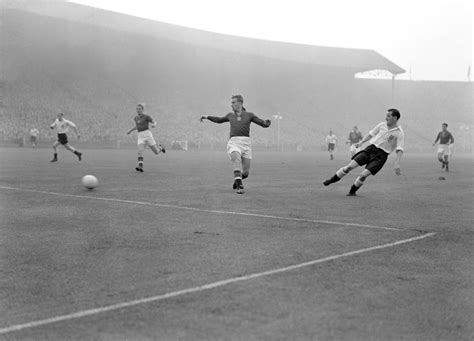 The Match Of The Century: England 3-6 Hungary, 1953 | Who Ate all the Pies