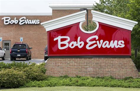 Bob Evans Restaurant Logo - LogoDix