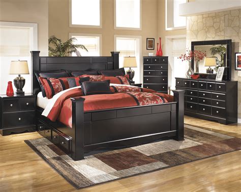 Majik | Shay King Poster Storage Bed, Dresser, Mirror, Chest ...