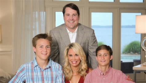 Who Are Jackson & Whit Muschamp, Will Muschamp Son? Age Gap & Family