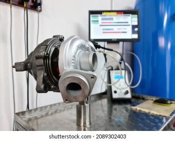 1,330 Turbocharger repair Images, Stock Photos & Vectors | Shutterstock