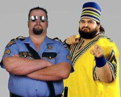 THE TWIN TOWERS 8X10 PHOTO WRESTLING PICTURE WWF BIG BOSS MAN & AKEEM ...