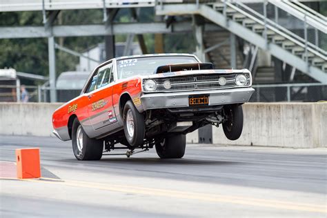 This Nostalgic HEMI Dodge Dart is the Ultimate Muscle Car