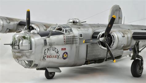 BoweModels: Reveal - Monogram 1/48 B-24J Liberator