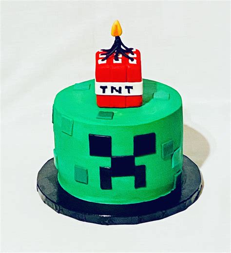 Minecraft Creeper Cakes