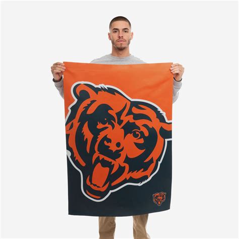 Chicago Bears Vertical Flag FOCO