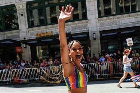 PHOTOS: Thousands wind through downtown for 45th annual Seattle Pride ...