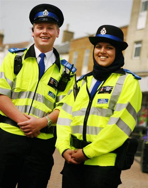 Police Scotland makes hijab part of official uniform to encourage Muslim women to join the force ...