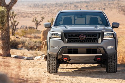 The 2022 Nissan Frontier Flexes a Bold New Look | GearJunkie