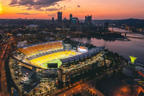 Pittsburgh Photo Print - Heinz Field (Acrisure Stadium) and Pittsburgh ...