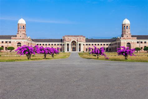 The Majestic Forest Research Institute, Dehradun | 'Monomousumi'