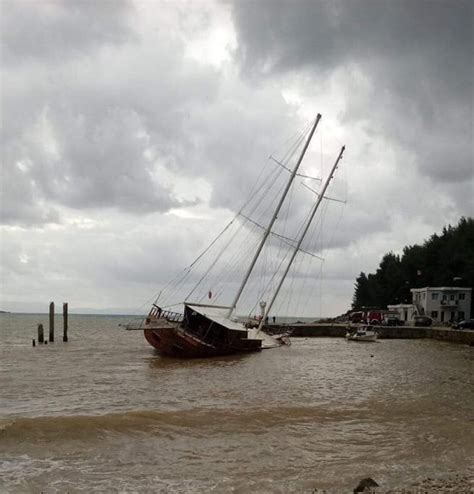 Sailing drowned in Himara because of bad weather