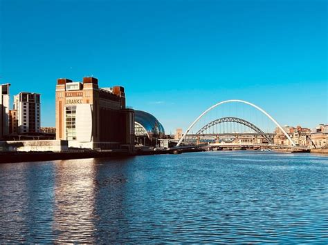 Premium Photo | Newcastle quayside