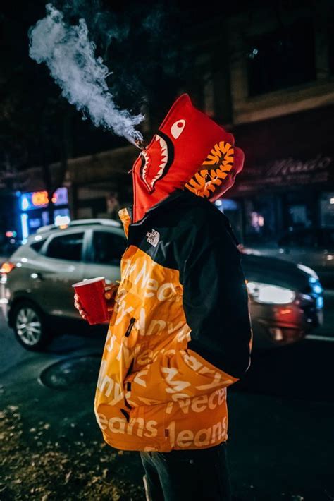 Pin by 金幼林 on SUPREME | Bape shark hoodie, Hype clothing, Hypebeast fashion