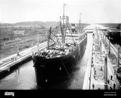 PANAMA : Panama Canal construction, 1908 ca , Gatun Lock- GEOGRAPHY - GEOGRAFIA - FOTO STORICHE ...