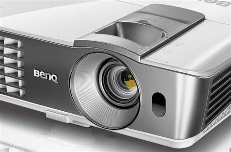 BenQ lanceert W1070+W projector met Wireless Full HD | FWD